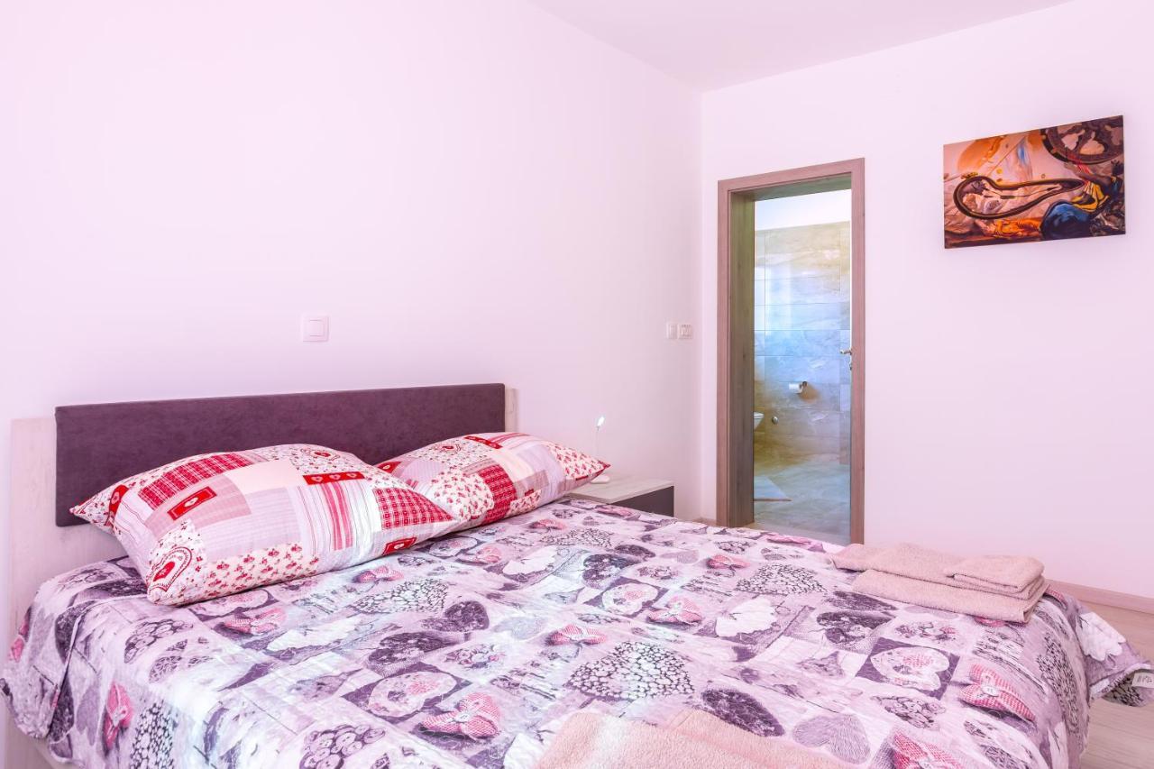 Ferienwohnung Irina Medulin Exterior foto